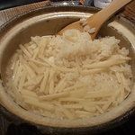 割烹 しらこ - 2010/6月：〆にいただいた新生姜の土鍋ごはん