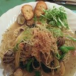 カフェ・レジェンド - アサリと春野菜のパスタ