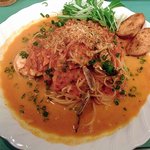 カフェ・レジェンド - ワタリガニのトマトクリームパスタ