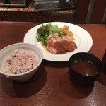 Yasaiya Teppanyakiyasai - 豚のステーキ！