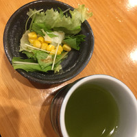 東鮨 新店 - ランチのセットサラダ