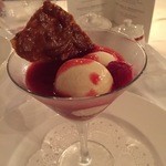 ダイニングルーム - 15.8.2日目