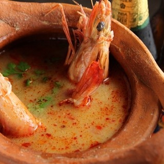 Chef's recommendation ☆ Tom yum soup with large shrimp