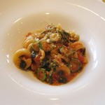 クラリタ ダ マリッティマ - やまゆり牛トリッパと茄子のマルタリアーティ