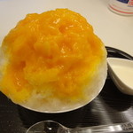 アフリカンギャンビット - マンゴーミルク（４５０円）