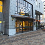 Hoterubosutompurazakusatsu - ホテル玄関