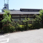 利久 - お店の外観