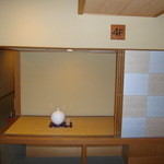 城西館 - 「４Fエレベーター前」 2015年0９月