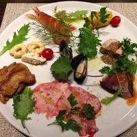 キャトルラパン - オードブル 8種