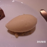 カフェ・トロワグロ - ムースアイス