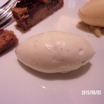 カフェ・トロワグロ - 此方はムースです