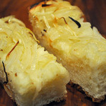 クッチーナ イタリアーナ ガッルーラ - オニオンフォカッチャ