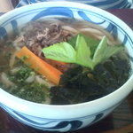 ほくほく庵 - 連れの「肉うどん（大盛）」です。