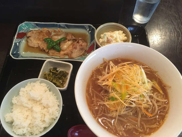 楽駄屋（ラクダヤ） - 柳原（ラーメン）の写真