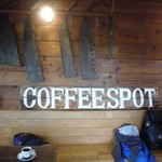 コーヒースポット - 席の後ろには喫茶室の看板。