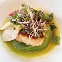 日比谷パレス - メイン。真鯛のポワレサフラン風味