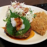 華乃家 - 《2709》》『ハーフハンバーグとヒレカツ』です。