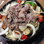 北海道じんぎすかん ラムラム - 焼きます♪