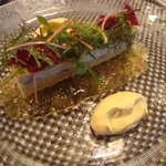 アナゴとフォアグラのアンクルート　コンソメのジュレとトウモロコシのムースと共に