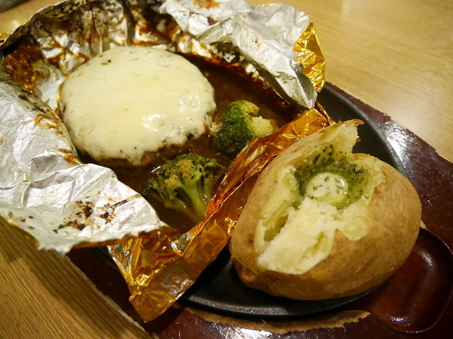 ココスはやっぱりビーフハンバーグステーキ By Sakana ココス 草加松江店 草加 ファミレス 食べログ