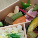 Aoyama - 鯛めし弁当（1,296円）