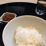 日本料理 櫻川 - ご飯と牛そぼろ