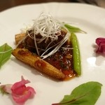 中国酒家 大三元 - 牛バラ肉の雲丹巻き