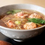 つきじ 文化人 - 紅葉子そば 1,030円＝15年8月