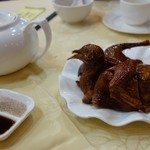Keung Kee Seafood Restaurant - 鶏の丸焼き
