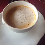 グランドビュー - オマール海老のビスク カプチーノ仕立て