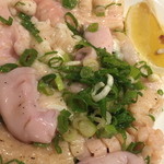 本とさや - ホルモンはコブクロと腸の部分ですかね