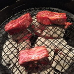 本とさや - ジュワジュワと焼けますが横を焼くのも忘れないようにしましょう