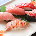 鮨處 八千代 - まぐろづくし　　　　1200円