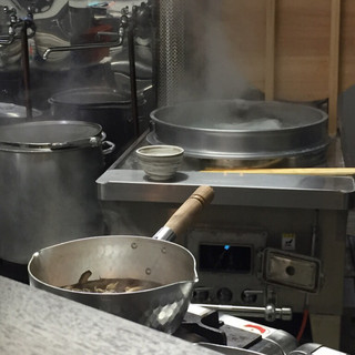 肉汁うどん助八_2