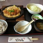 どんと - かつ鍋定食