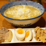 麺屋 天翔 - 2015.9 絶品煮干しそば塩（850円）のトッピング