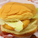Wendy's - クリスピーチキンサンド　USD1.69,税込USD1.87