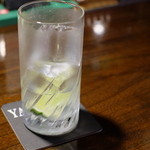 ヤナガセ - 本気で作っているジントニック。すんげぇ美味しいです。