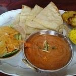 レストラン ナマステ インド・ネパール料理 - チーズナンのランチセット