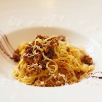 unito - ほぐしたカモ肉のタヤリン　赤ワインソース
