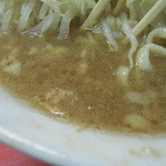 ラーメン二郎 - 再訪：夜の部のスープはいつもいいね(*^^)v