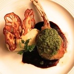 フェリア　トウキョウ - ニュージーランド産骨つき仔羊肉と秋野菜のデュクセルのクレピネット