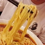 川菜館 - 汁なし坦々麺よりも若干太い麺です