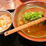 華匠 - 牛肉入りカレーうどん+玉子ライス