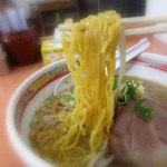 サッポロらーめんの雄「森住製麺所」の中太ちぢれ麺(かん水が効いて定番ながら抜群な旨さ)