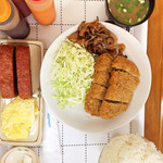 33そば - とんかつ定食(¥700)