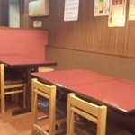 店内はこんな感じ