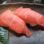 Sushizou - 本まぐろ中とろ 450円(税別)