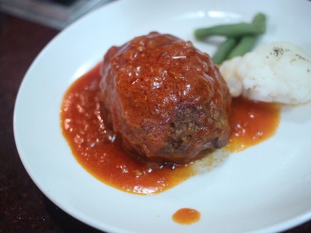 Yakiniku Keijo Kitasenju Ten