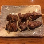 やきとり呑斗 - 鳥白レバー1人前300円です。ほぼレアなのです♪